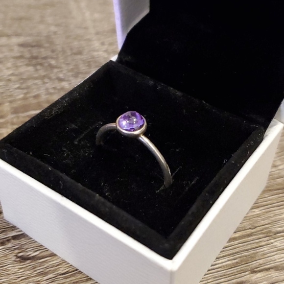 Authentic Pandora ring - Picture 2 of 2